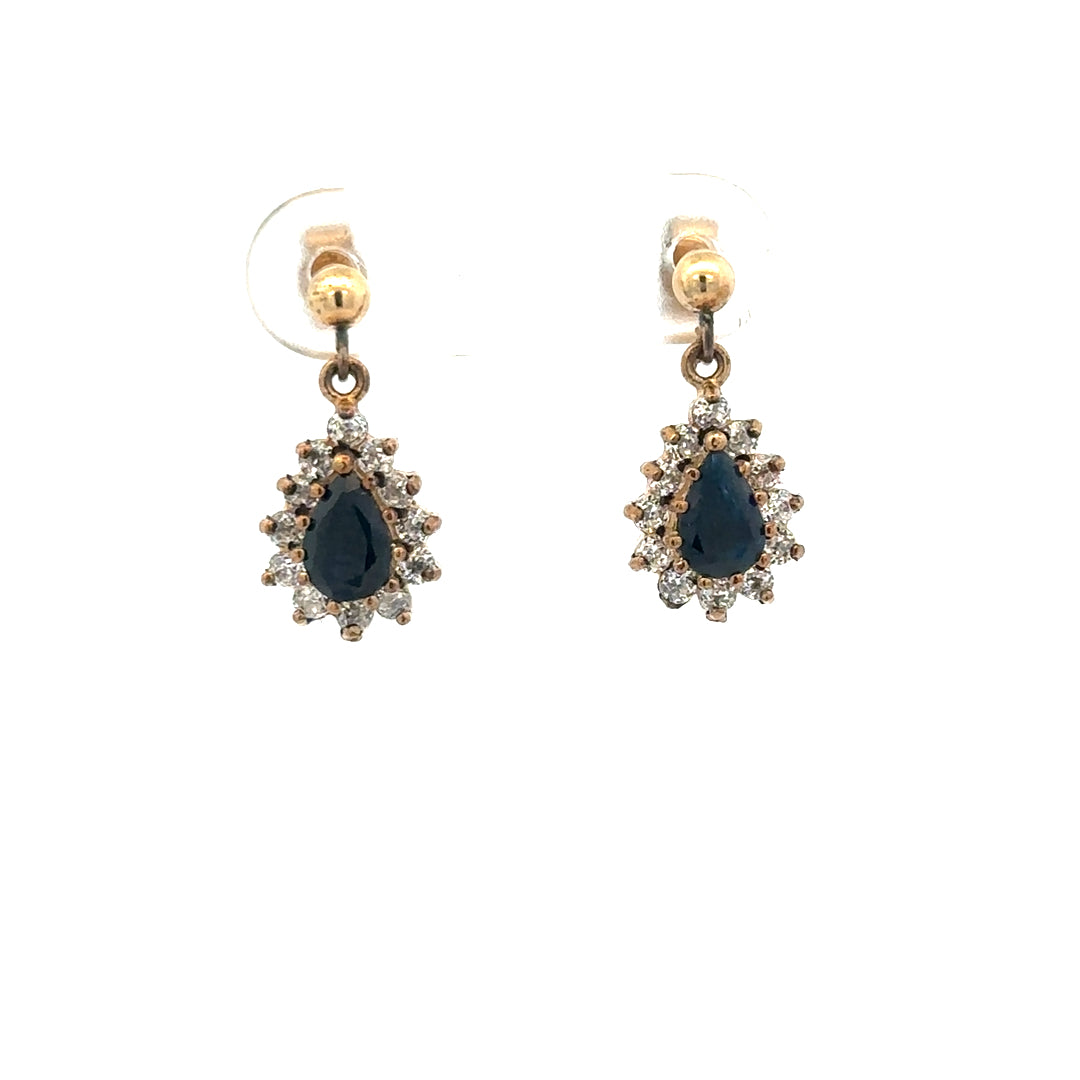 9ct yellow gold earrings weighing 1.8g, featuring a simple and elegant design, unbranded jewelry for everyday wear.
