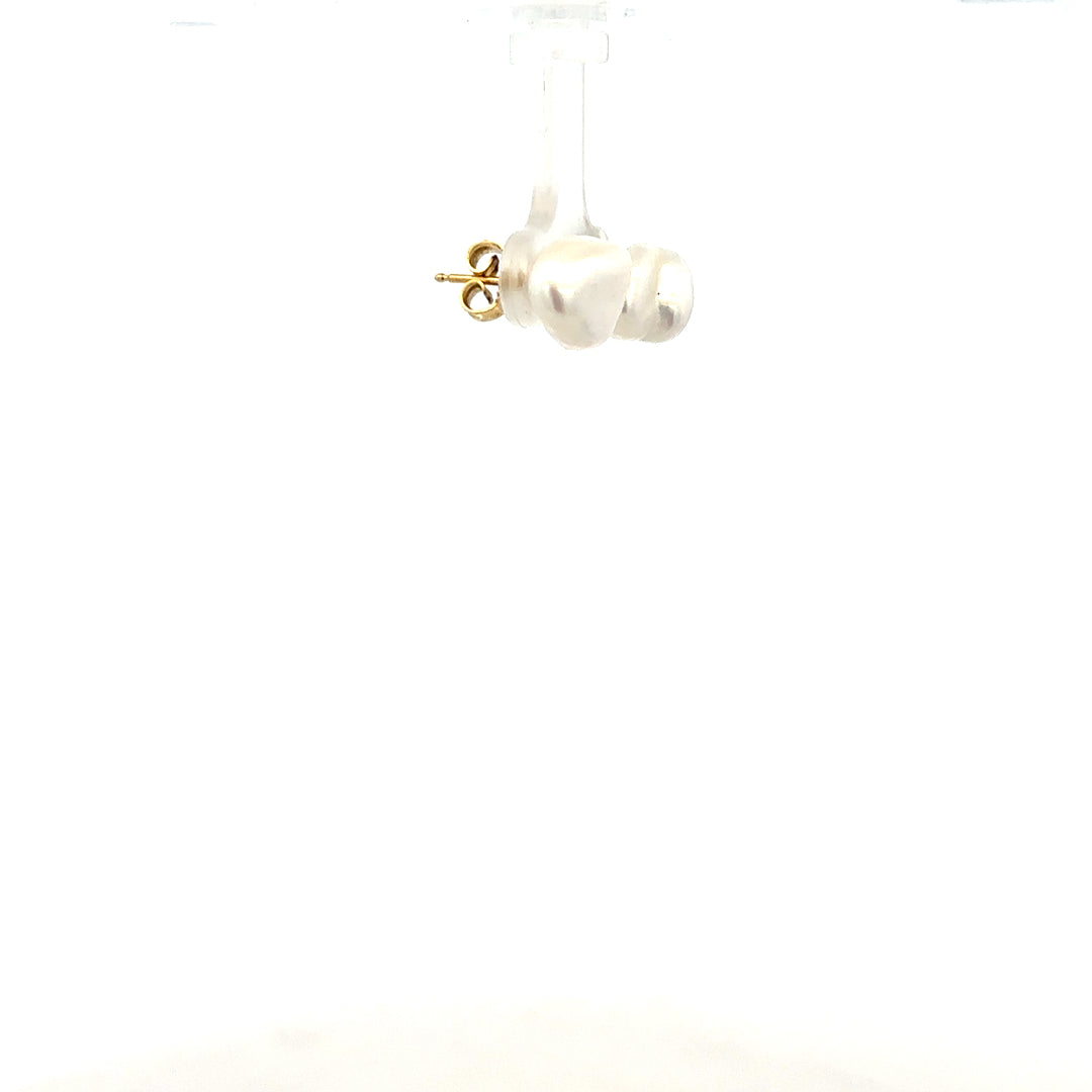 9ct yellow gold earrings weighing 2.6g, featuring a classic design, displayed on a clean background with subtle reflections.