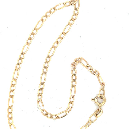 9ct yellow gold Figaro bracelet weighing 1.5g, unbranded, with classic chain links, shown in a close-up view.
