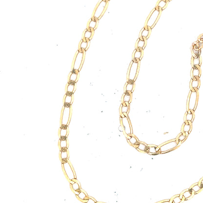 9ct yellow gold Figaro bracelet with a 1.5g weight, featuring classic linked chain design, unbranded fashion jewelry accessory.
