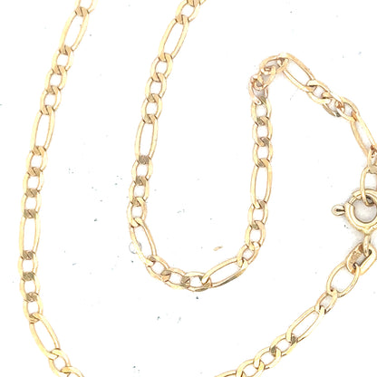 9ct yellow gold figaro bracelet weighing 1.5g, featuring interlinked chain design, crafted in unbranded jewelry style.