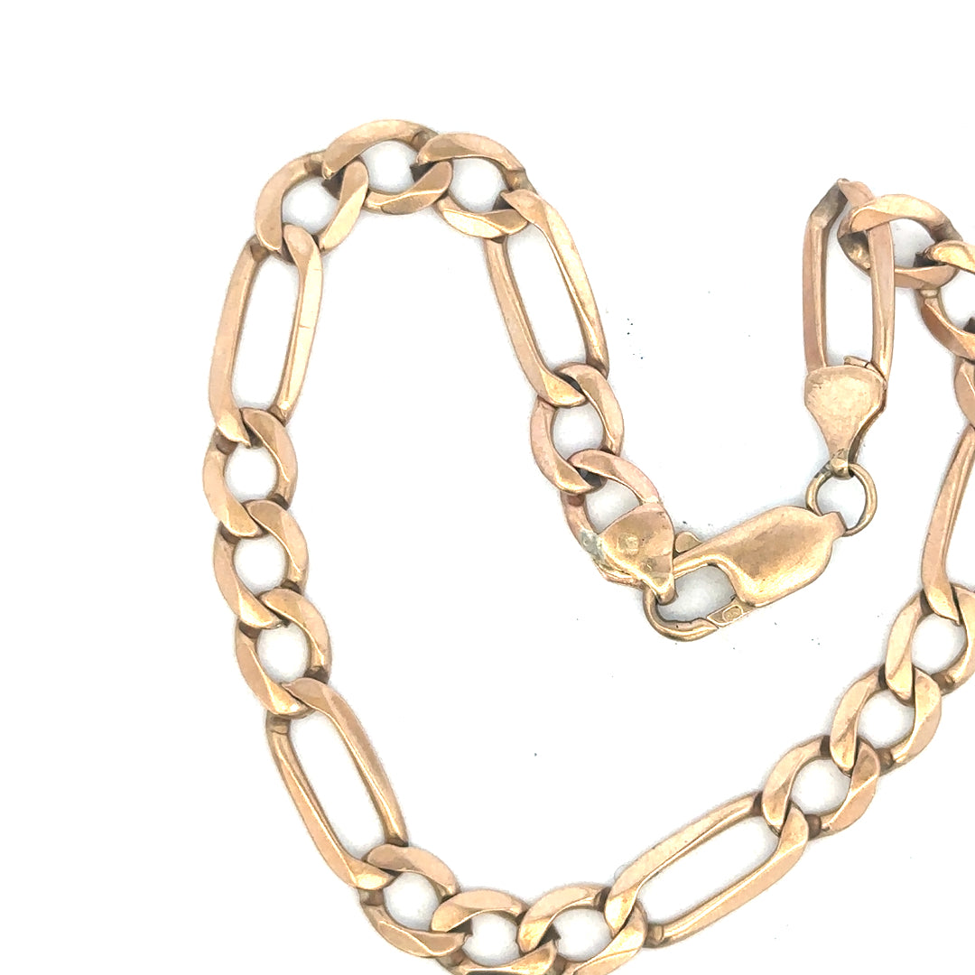 9ct yellow gold Figaro bracelet weighing 11.9g, featuring classic linked chain design, unbranded jewelry accessory.