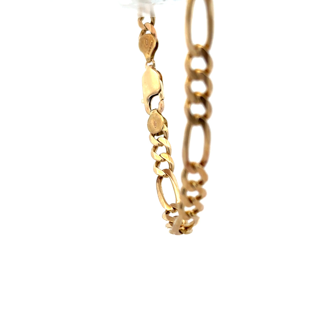 9ct yellow gold Figaro bracelet weighing 13.8g, featuring polished linked chain design, unbranded jewelry accessory.