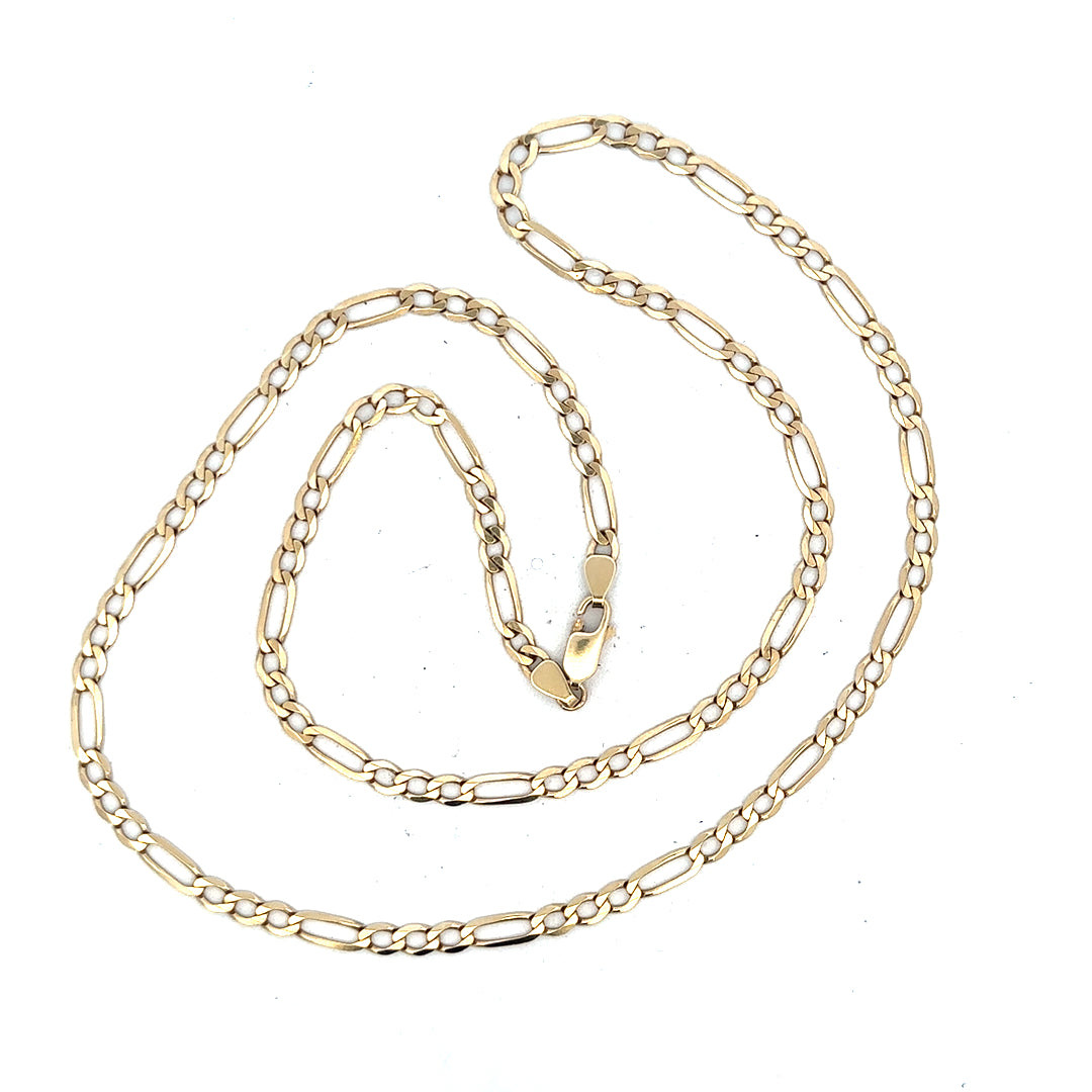 9ct yellow gold Figaro chain weighing 11g, showcasing its linked design and polished finish.