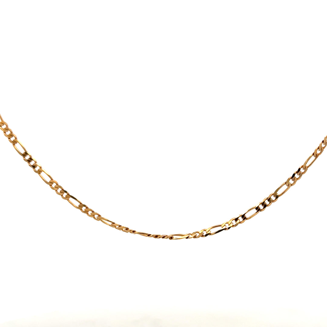 9ct yellow gold Figaro chain weighing 3.7g, featuring classic linked design, on a neutral background.