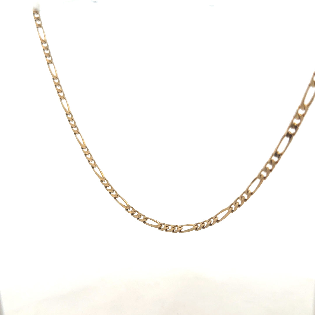 9ct yellow gold figaro chain weighing 7.2g, featuring a classic linked design, unbranded jewelry accessory.