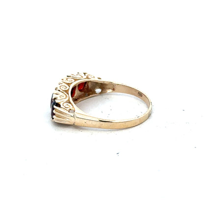 9ct yellow gold garnet ring in size S with a sparkling deep red garnet gemstone, unbranded jewelry.