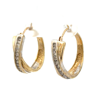 9ct yellow gold hoop earrings weighing 3.5g, featuring classic circular design and polished finish.