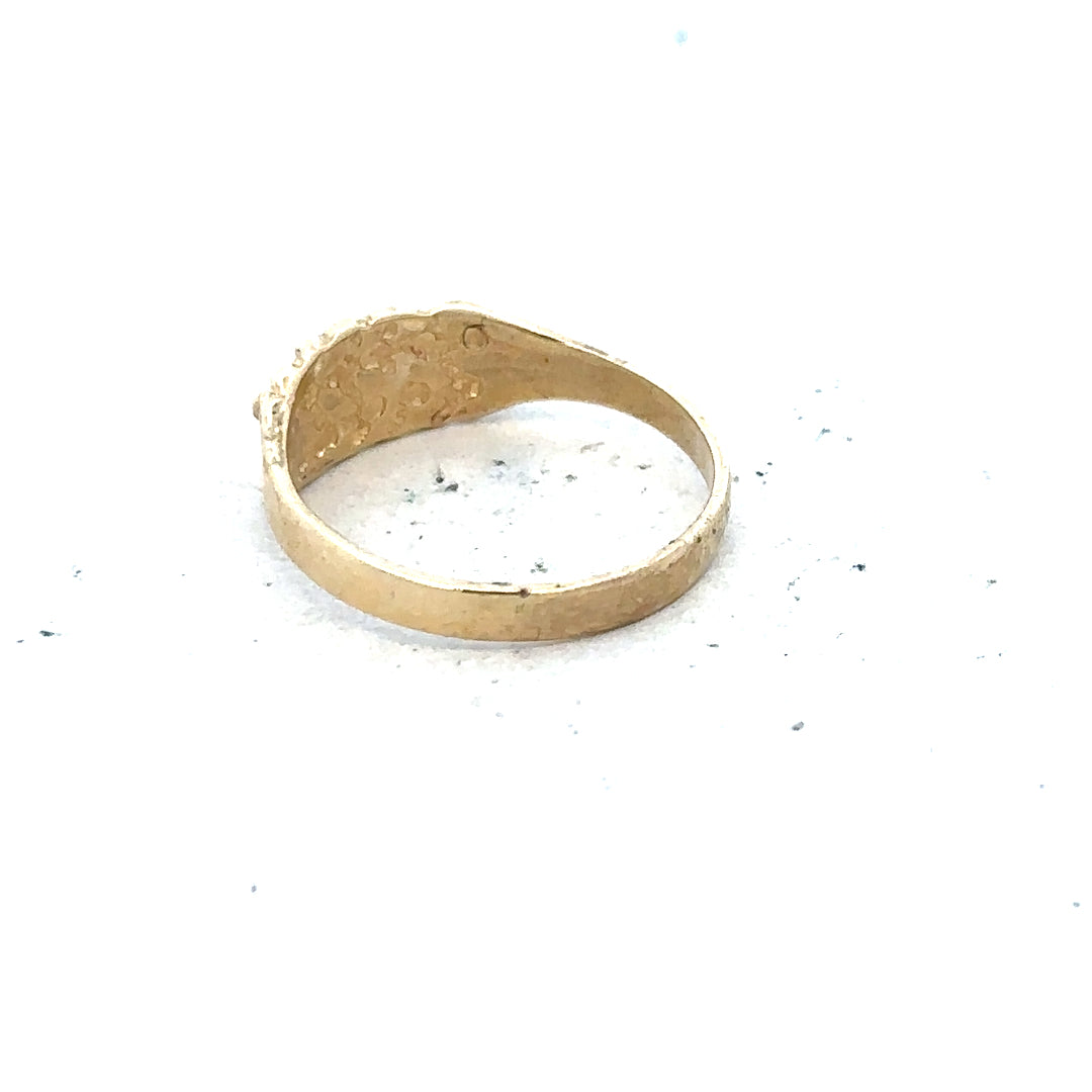 9ct yellow gold keeper ring in size H, featuring a simple design, unbranded jewelry piece showcasing its polished finish.