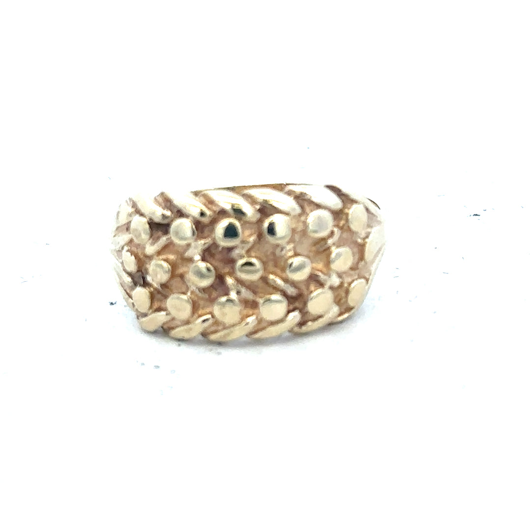 9ct yellow gold keeper ring in size P1/2, unbranded, featuring a smooth band and secure setting for jewelry protection.