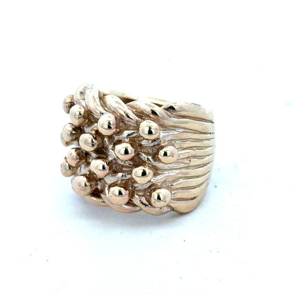 9ct yellow gold keeper ring in size W, unbranded jewelry with a smooth band and secure keeper setting.