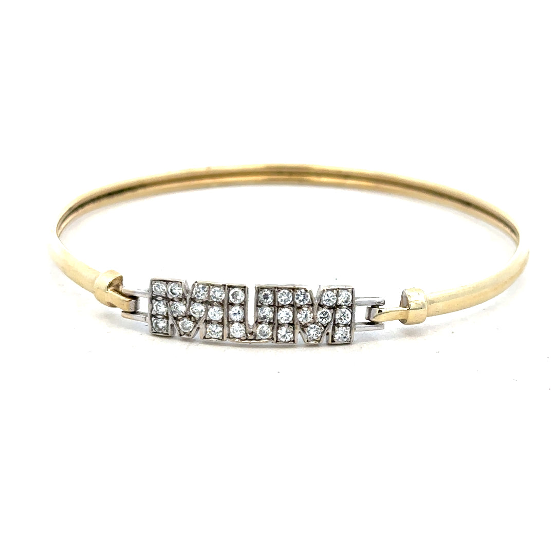 9ct yellow gold Mum bangle weighing 5.3g, unbranded, featuring a smooth polished finish and classic design.