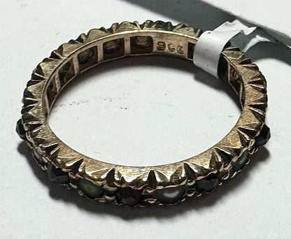 9ct yellow gold ring in size I1/2, featuring a smooth polished band and a classic design.