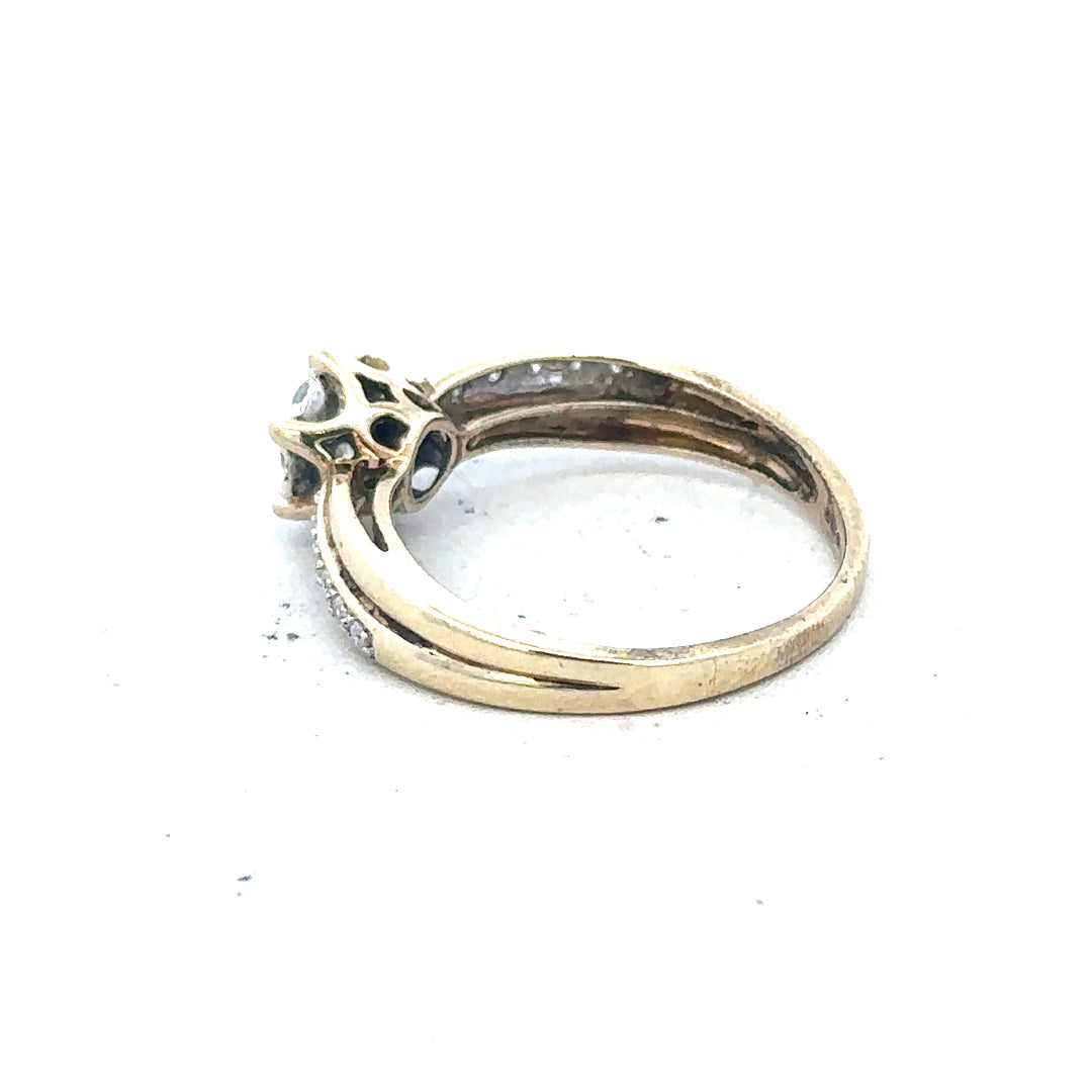 9ct yellow gold ring in size L with a smooth band, unbranded jewelry, showcasing a classic and elegant design.