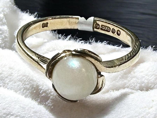 9ct yellow gold ring in size L1/2, unbranded, showcasing a smooth, polished band design.