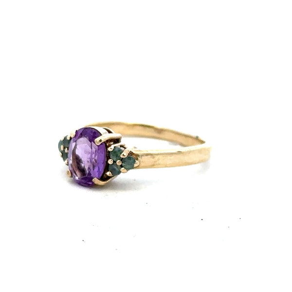 9ct yellow gold ring in size M with a simple band design, unbranded jewelry for women or special occasions.