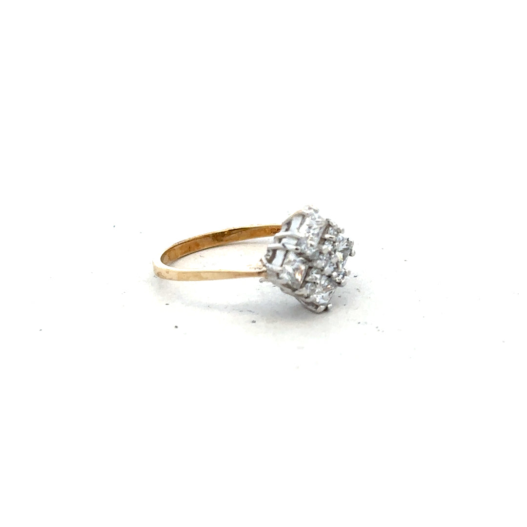 9ct yellow gold ring in size M with a simple, polished band, unbranded jewelry piece suitable for everyday wear.