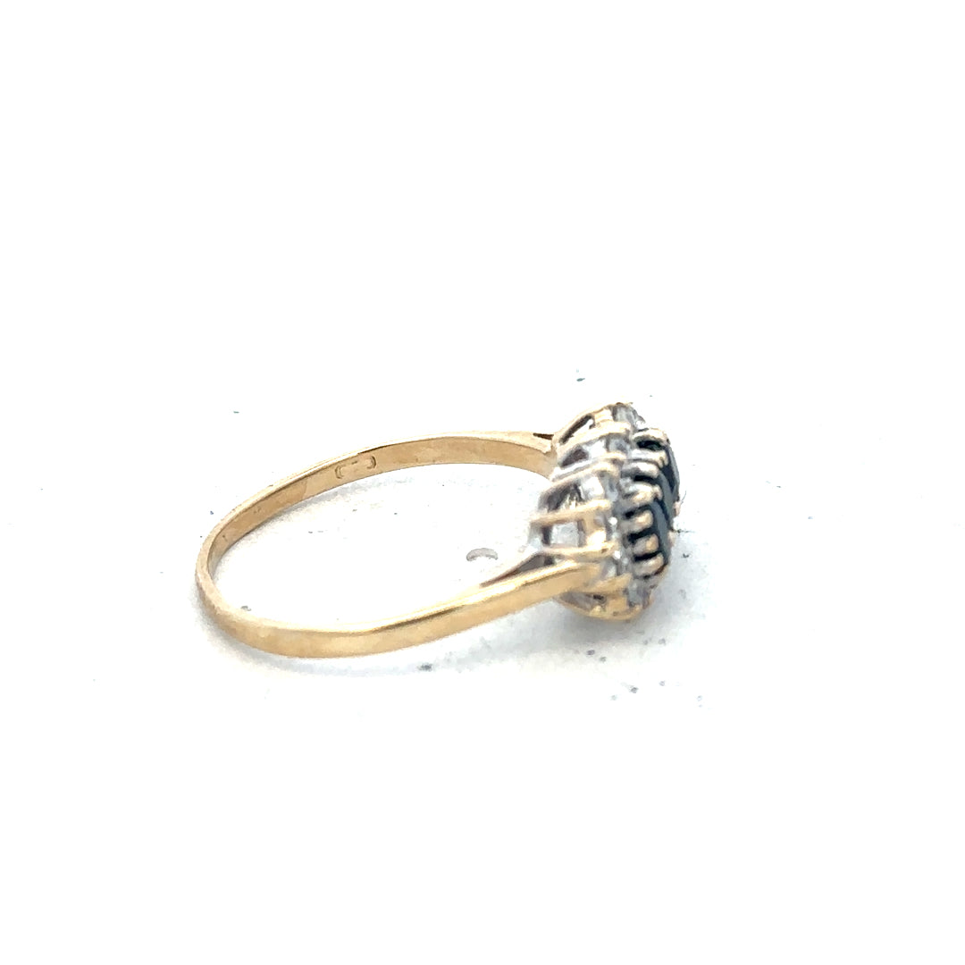 9ct yellow gold ring in size M with a smooth band, unbranded, displayed on a neutral background.