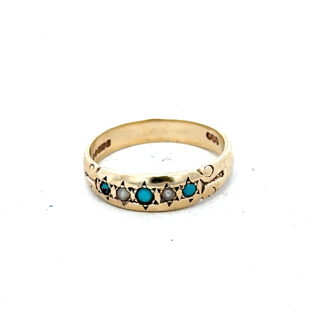 9ct yellow gold ring in size M with a smooth band, unbranded jewelry designed for elegant everyday wear.