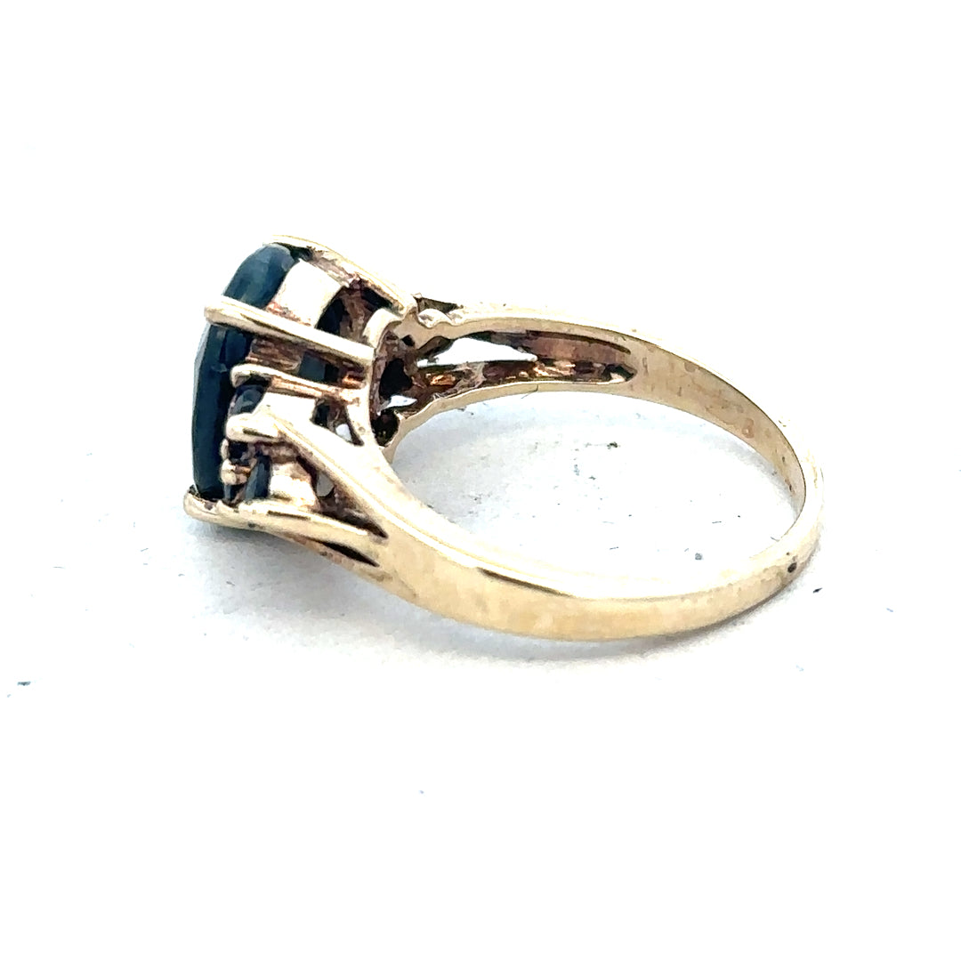9ct yellow gold ring in size M1/2, unbranded, with a smooth polished finish, displayed against a plain background.