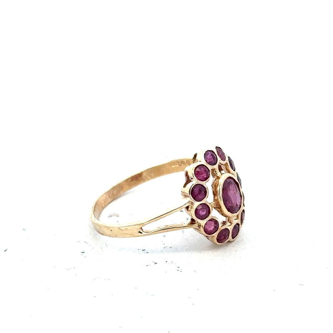 9ct yellow gold ring in size N with a smooth band, featuring a polished finish and classic design.