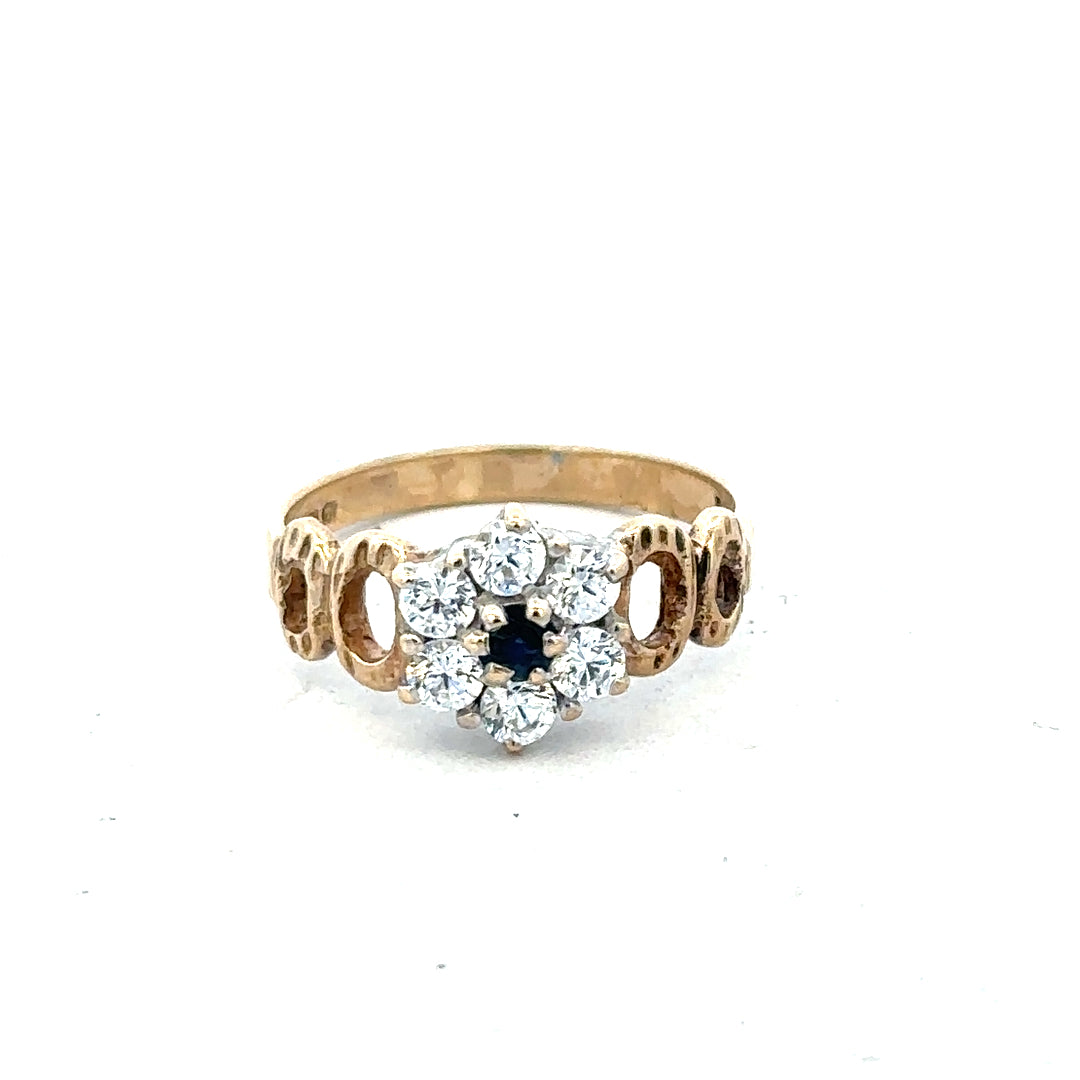 9ct yellow gold ring in size O, unbranded, with a smooth polished finish and classic design.