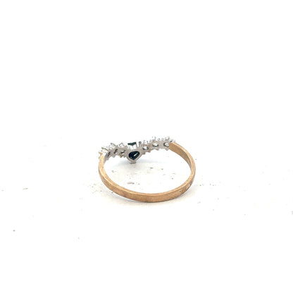 9ct yellow gold ring in size O, featuring a smooth band and polished finish, unbranded jewelry image.