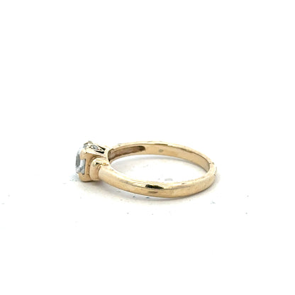 9ct yellow gold ring in size O with a smooth polished finish, unbranded jewelry accessory.