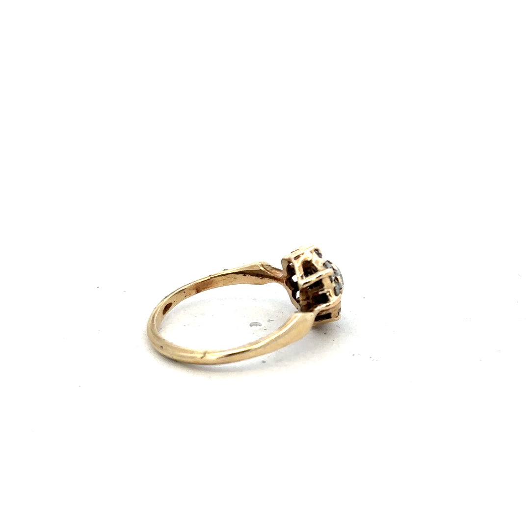 9ct yellow gold ring in size O, unbranded, with a smooth polished finish and classic design.