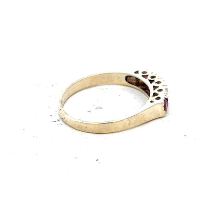 9ct yellow gold ring in size O, featuring a smooth polished band, unbranded jewelry for elegant everyday wear.