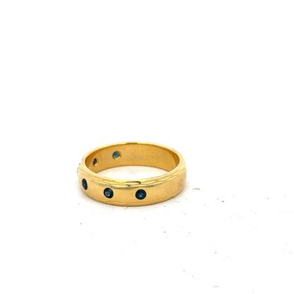 9ct yellow gold ring in size O 1/2, featuring a smooth band design, unbranded jewelry for everyday wear.