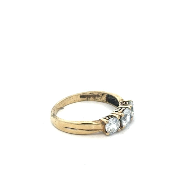 9ct yellow gold ring size O1/2, unbranded, showcasing a smooth, polished band suitable for everyday wear.