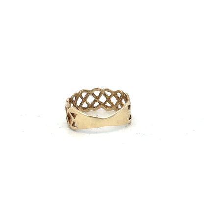 9ct yellow gold ring size P, unbranded, showcasing a smooth polished band with a subtle shine.