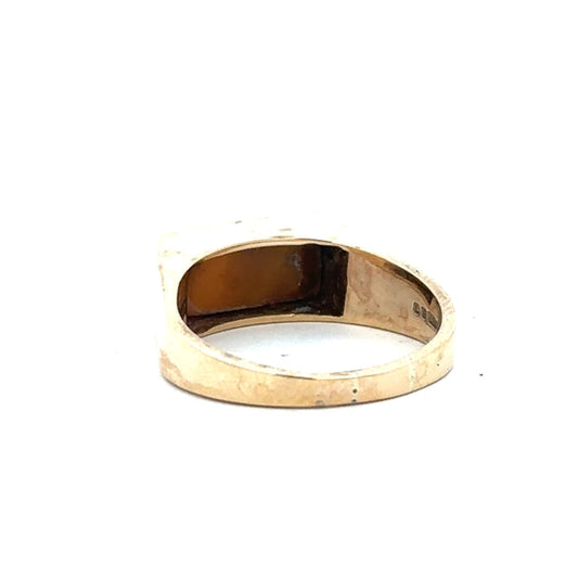 9ct yellow gold ring in size P1/2, featuring a smooth band and classic design, unbranded jewelry for everyday wear.