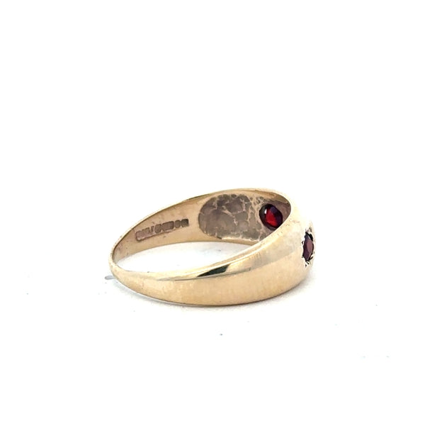 9ct yellow gold ring in size Q with a smooth band, unbranded, displayed on a neutral background.