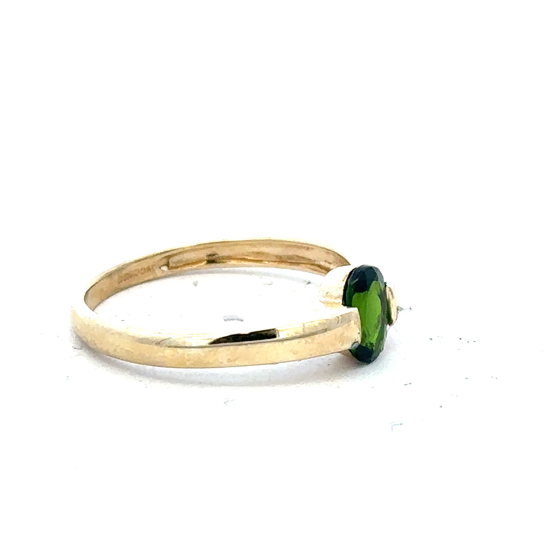 9ct yellow gold ring in size R with a smooth band, unbranded, showcased on a white background.