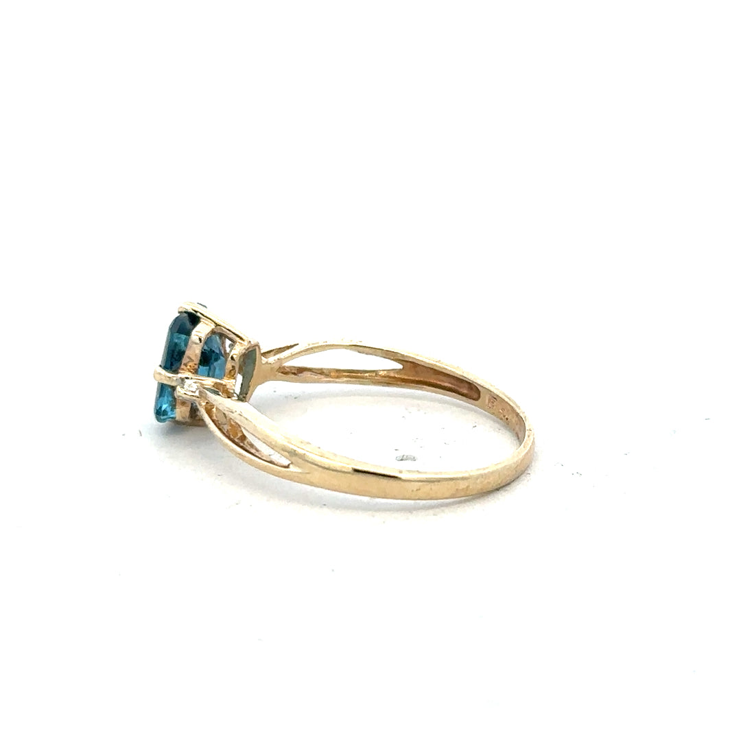 9ct yellow gold ring in size S with a smooth polished finish, unbranded jewelry displayed on a neutral background.