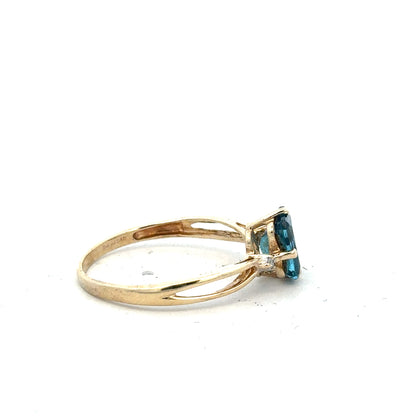 9ct yellow gold ring in size S, unbranded, showcasing a smooth polished band with a classic design.