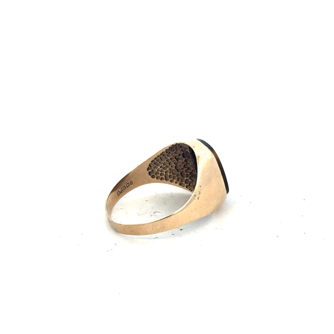 9ct yellow gold ring in size T1/2 with a smooth band, unbranded jewelry, shiny finish, and detailed craftsmanship.