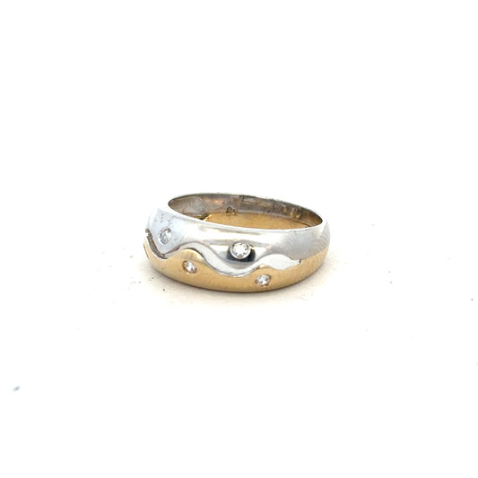 9ct yellow gold ring in size U with a simple band design, unbranded jewelry for everyday wear.