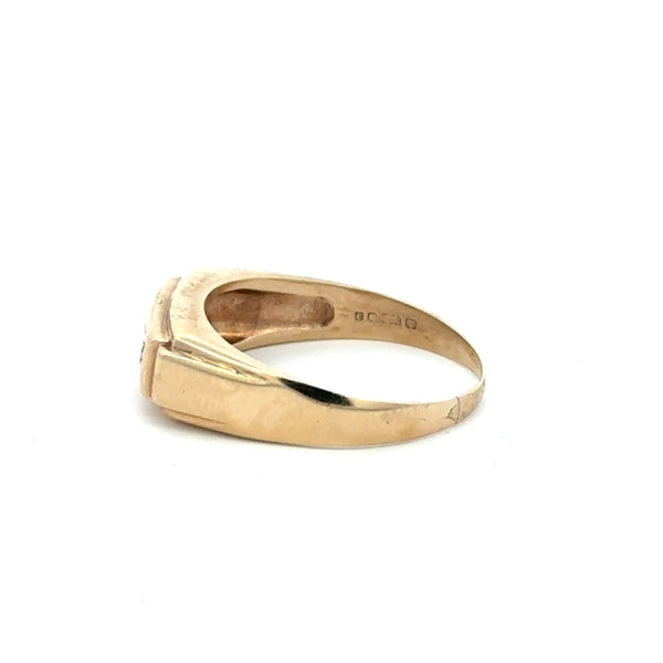 9ct yellow gold ring size W with a smooth band, unbranded, displayed on a neutral background.