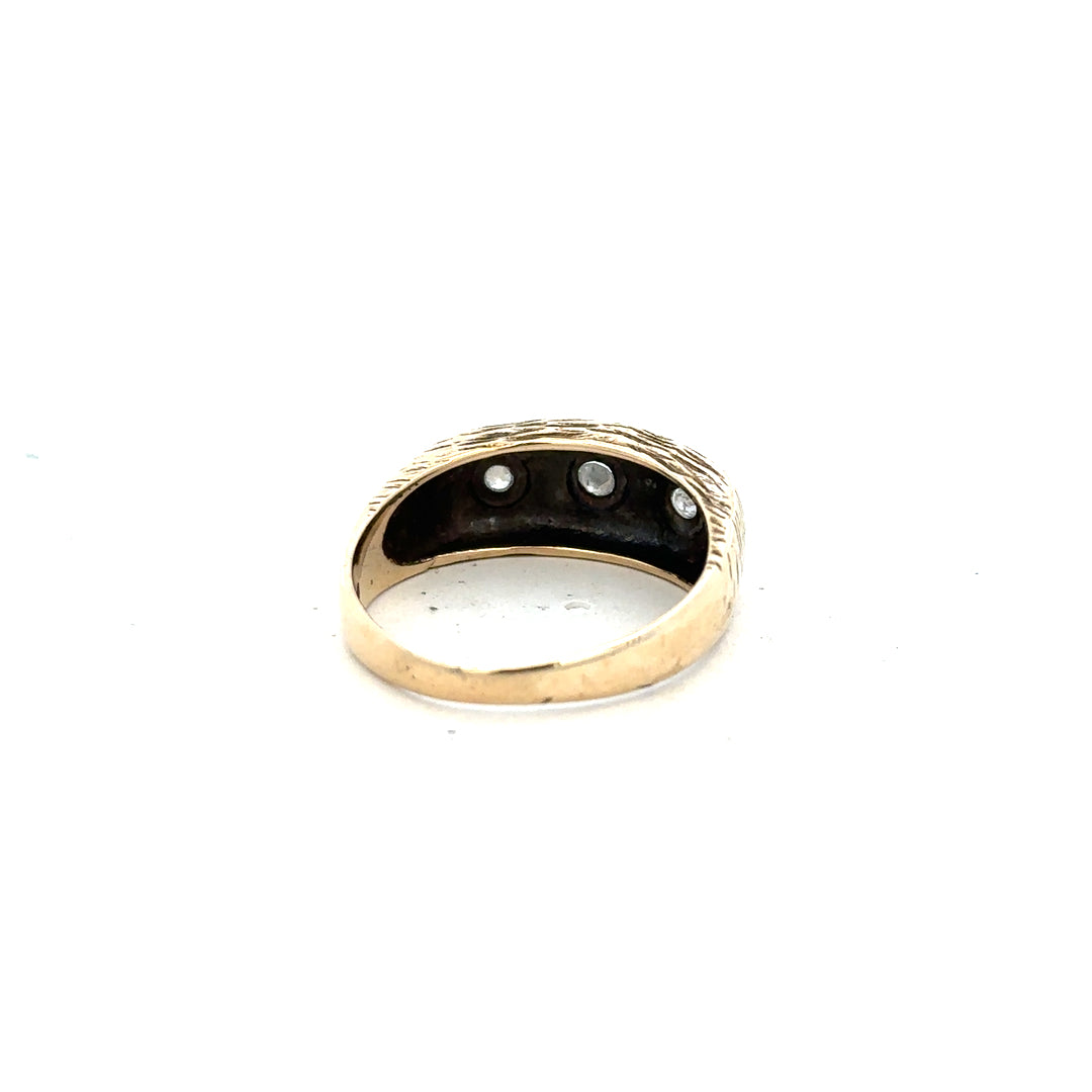 9ct yellow gold ring in size W with a simple polished band, unbranded jewelry for everyday wear.