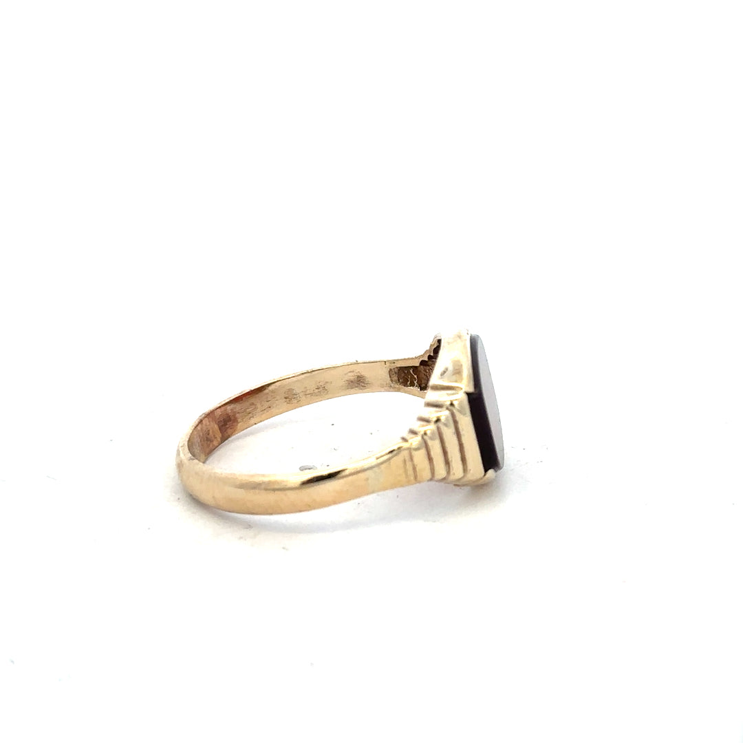 9ct yellow gold ring in size Y1/2, featuring a smooth band design, unbranded jewelry piece for women or men.