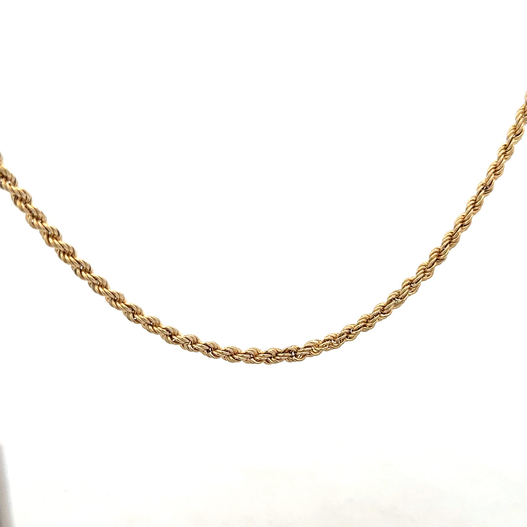 9ct yellow gold rope chain with 3.7g, featuring a detailed twisted design, unbranded jewelry accessory.