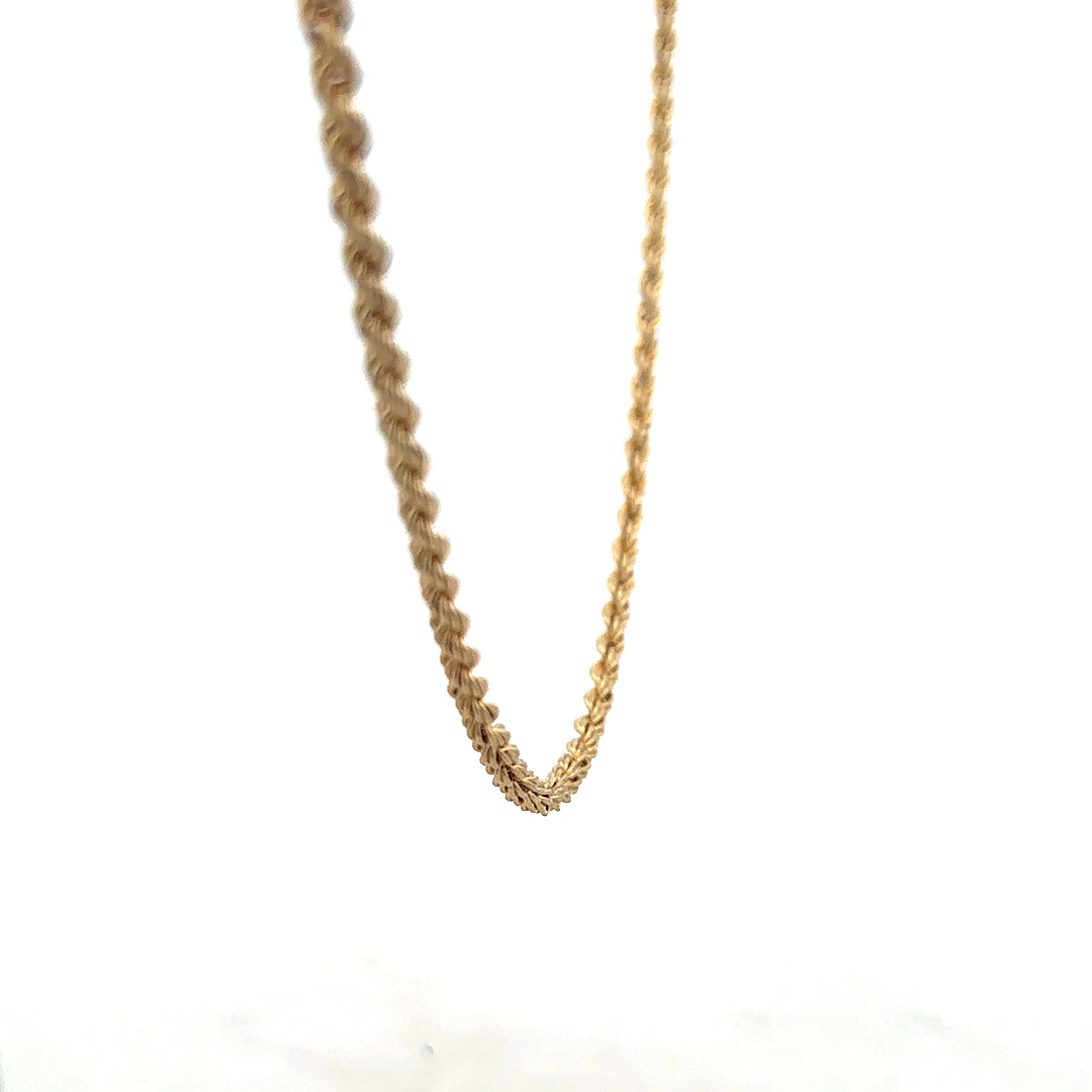 9ct yellow gold rope chain weighing 3.7g, showcasing its twisted design and polished finish.