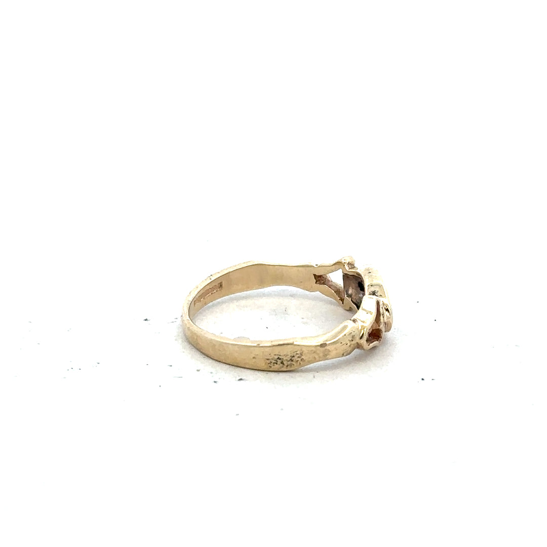 9ct yellow gold sapphire and diamond ring in size K, featuring a central blue sapphire and sparkling diamonds.