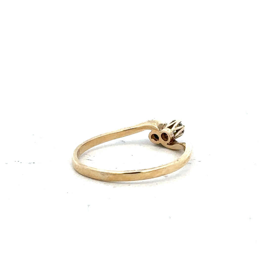 9ct yellow gold sapphire and diamond ring in size M, featuring a vibrant sapphire center and sparkling diamonds.