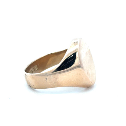 9ct yellow gold signet ring in size S1/2 with smooth polished surface, unbranded jewelry for men or women.