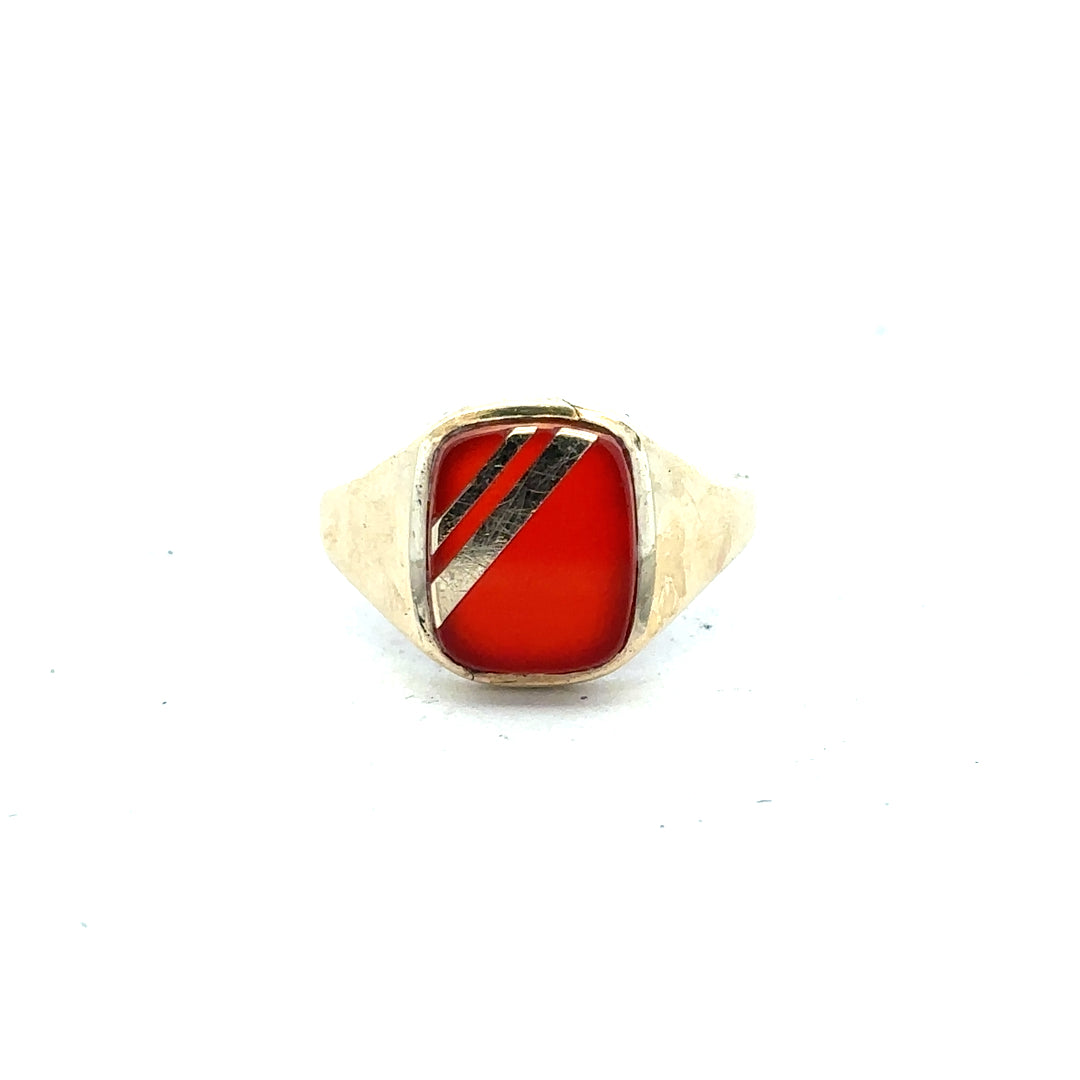 9ct yellow gold signet ring in size S1/2, unbranded, with a smooth polished surface and classic design.