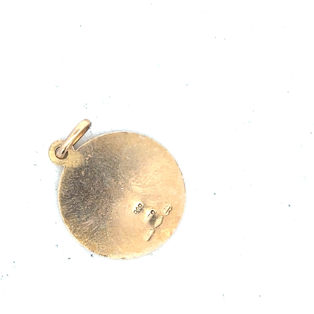 9ct yellow gold St Christopher pendant, unbranded, weighing 3.1g, featuring detailed religious medal design.